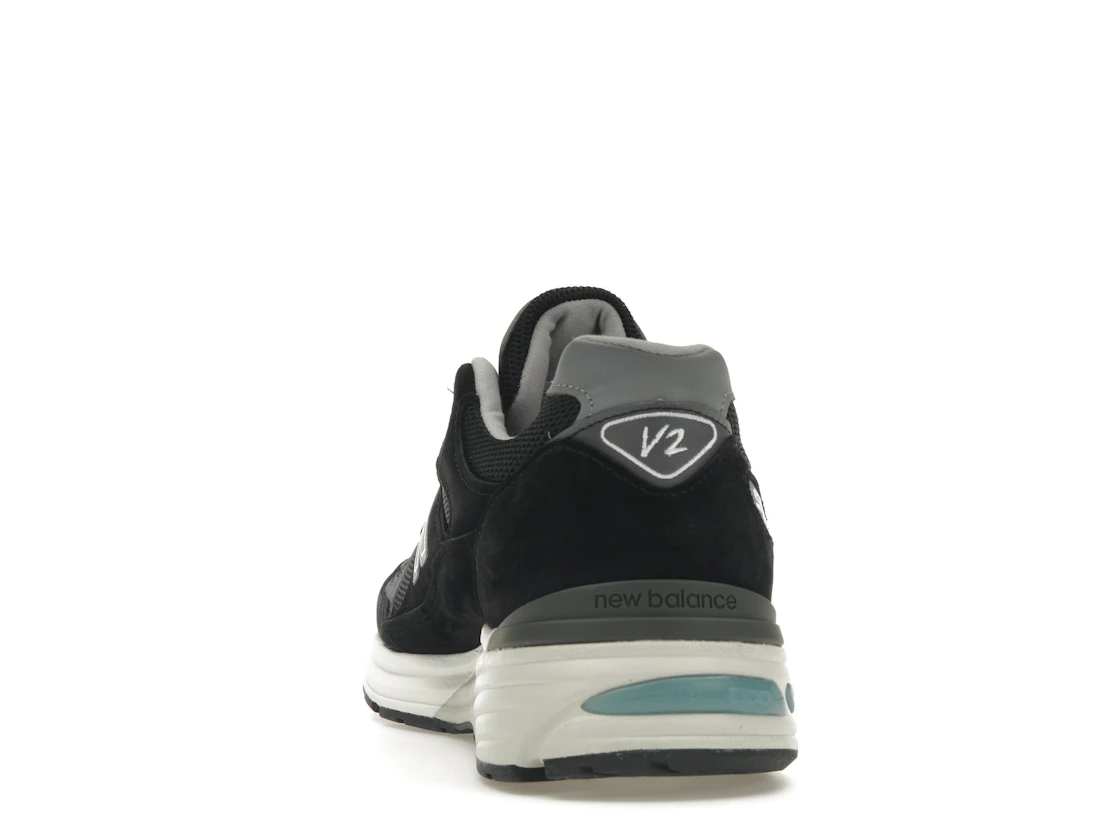 New Balance 991v2 MiUK Black Grey