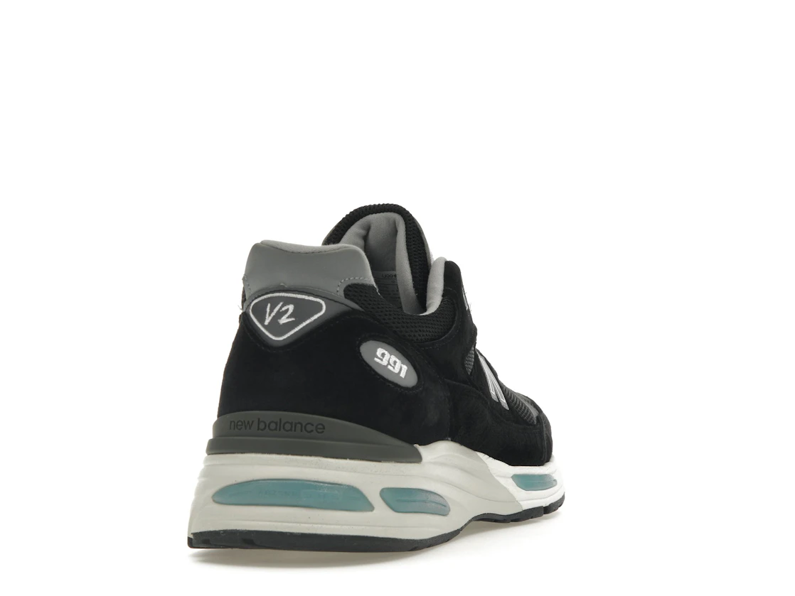 New Balance 991v2 MiUK Black Grey