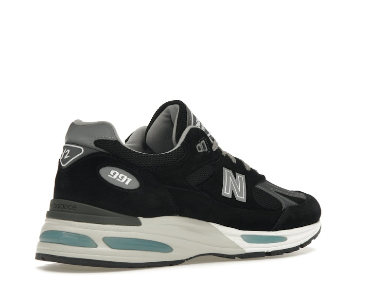 New Balance 991v2 MiUK Black Grey