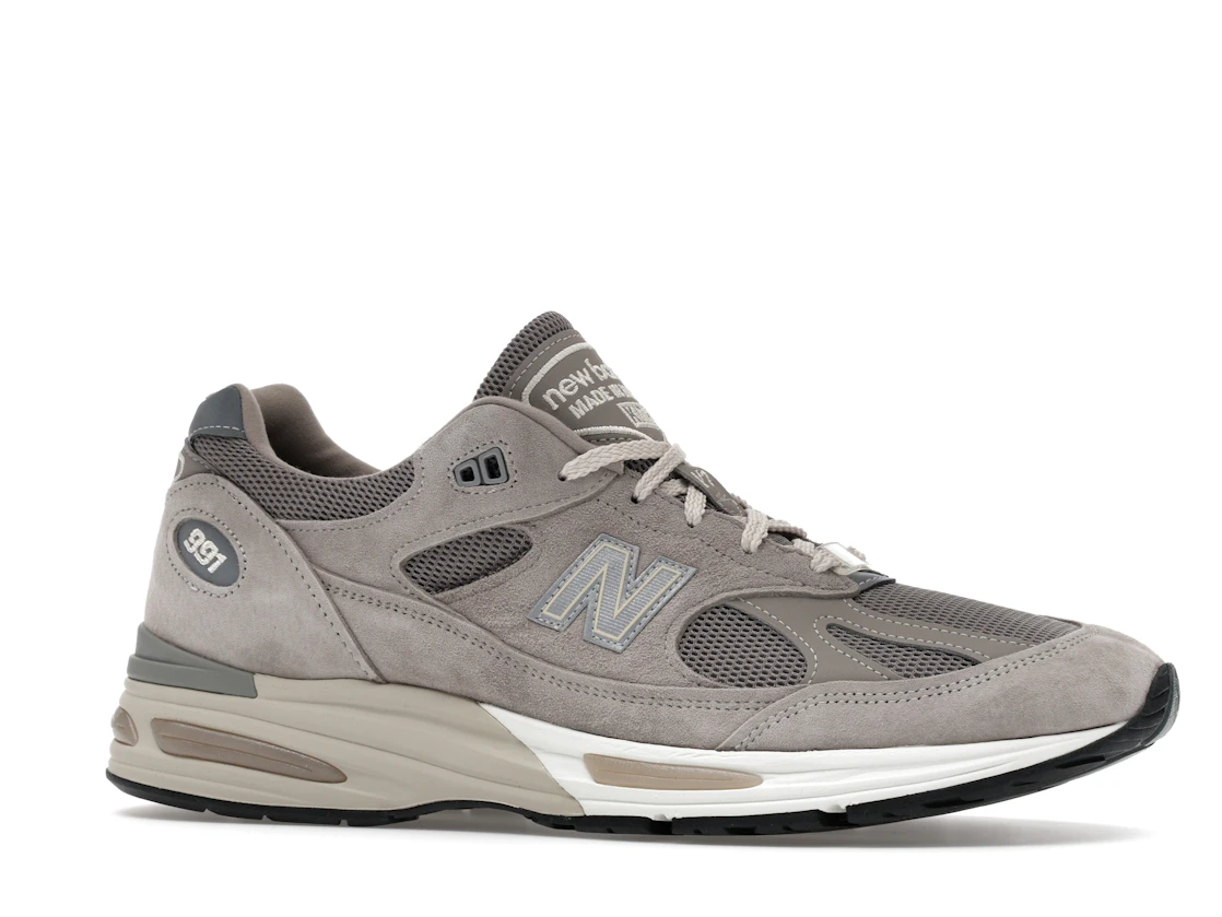 New Balance 991v2 MiUK Kith Moonrock