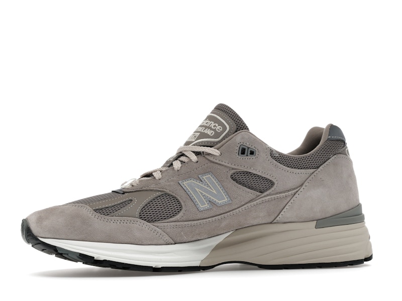 New Balance 991v2 MiUK Kith Moonrock