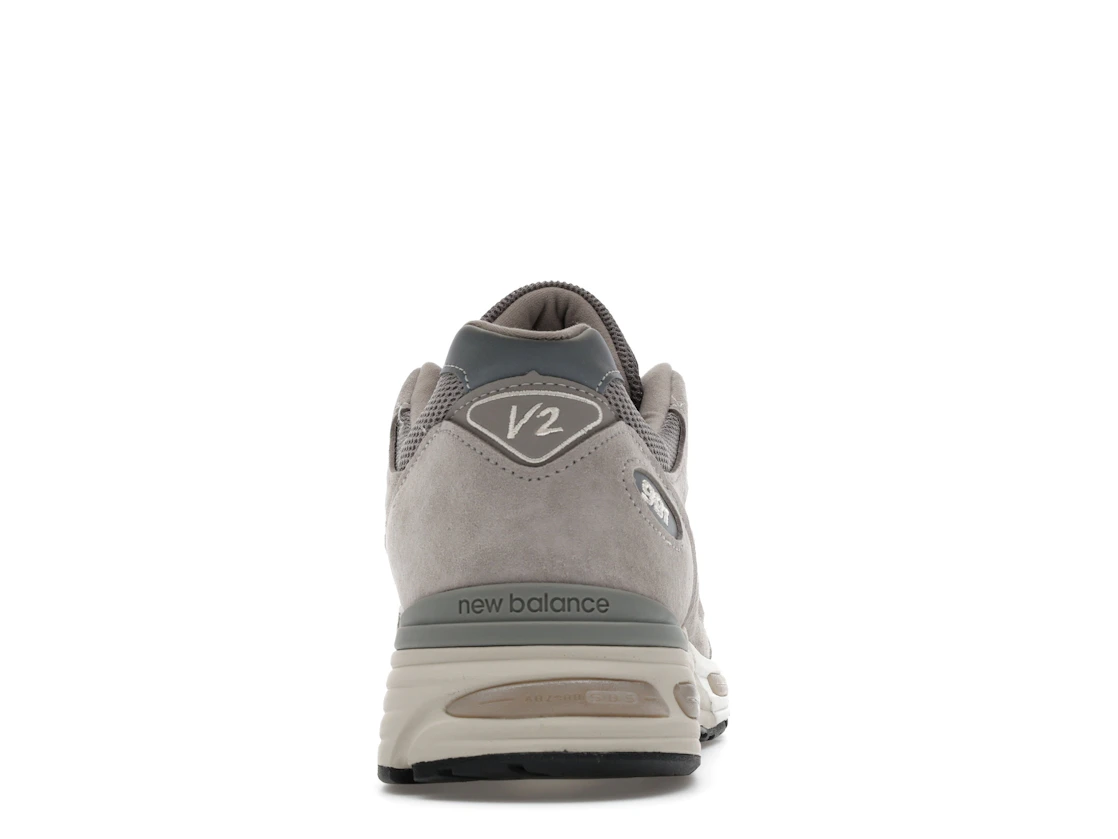 New Balance 991v2 MiUK Kith Moonrock