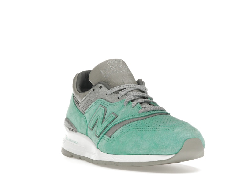 New Balance 997 Concepts Rivalry Pack New York (Regular Box) - 360° view 7