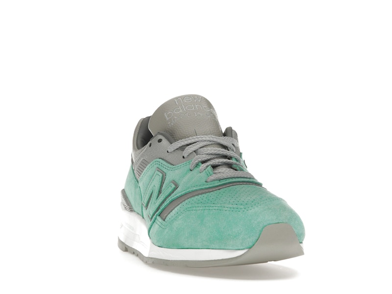 New Balance 997 Concepts Rivalry Pack New York (Regular Box) - 360° view 8