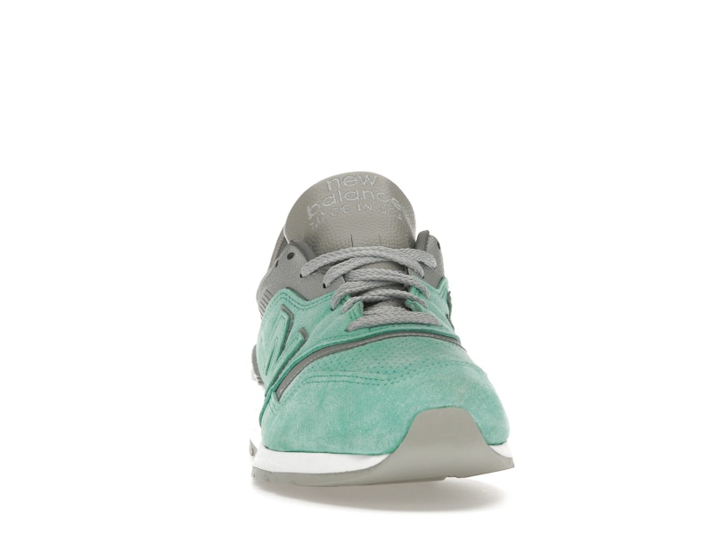 New Balance 997 Concepts Rivalry Pack New York (Regular Box) - 360° view 9