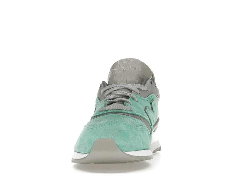 New Balance 997 Concepts Rivalry Pack New York (Regular Box) - 360° view 11
