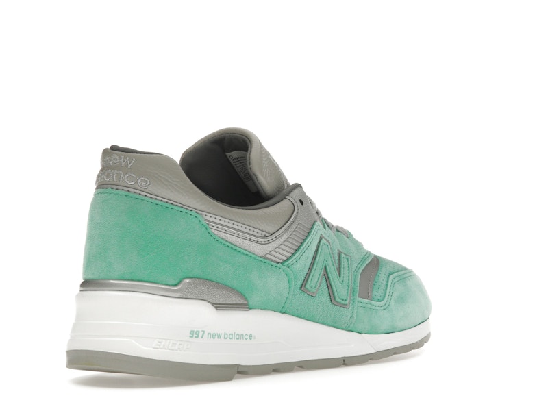 New Balance 997 Concepts Rivalry Pack New York (Regular Box) - 360° view 32