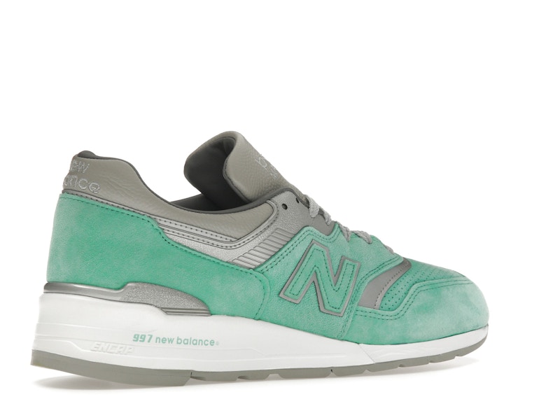 New Balance 997 Concepts Rivalry Pack New York (Regular Box) - 360° view 34