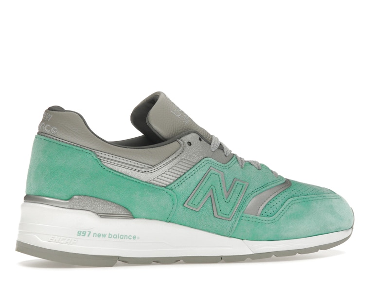New Balance 997 Concepts Rivalry Pack New York (Regular Box) - 360° view 35