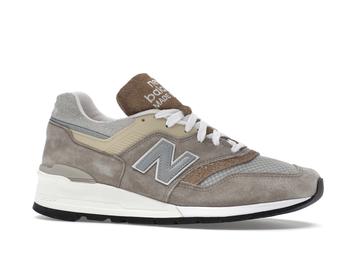 New Balance 997 MiUSA Light Mushroom Mirage Grey