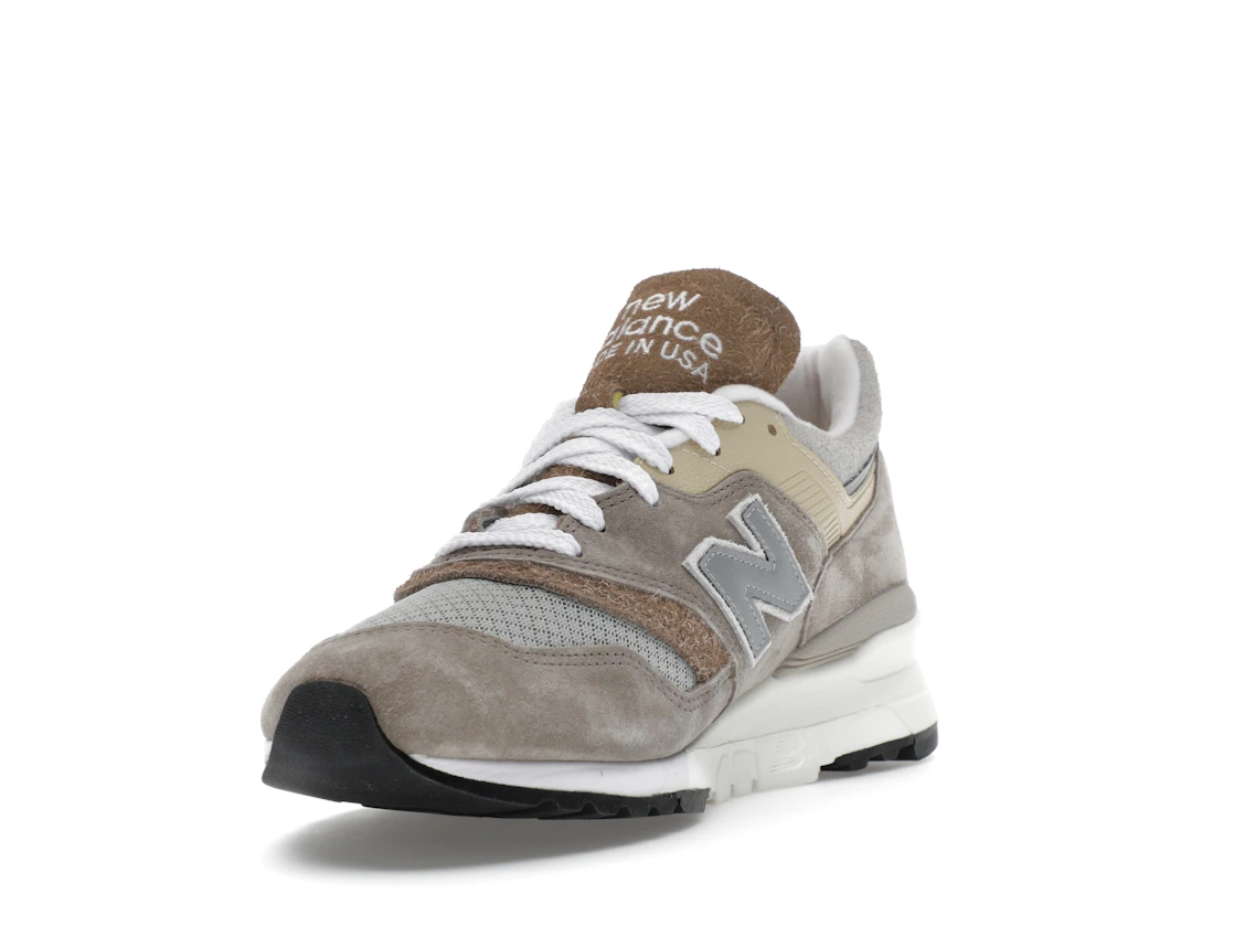 New Balance 997 MiUSA Light Mushroom Mirage Grey
