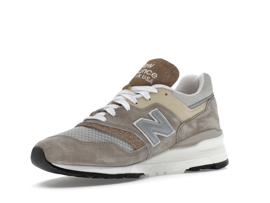 New Balance 997 MiUSA Light Mushroom Mirage Grey