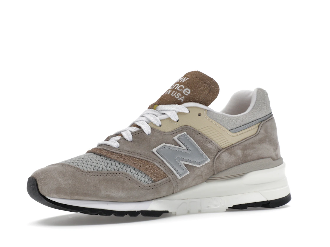 New Balance 997 MiUSA Light Mushroom Mirage Grey