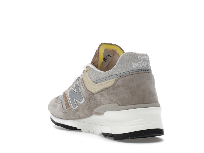 New Balance 997 MiUSA Light Mushroom Mirage Grey