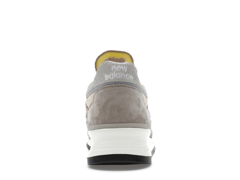 New Balance 997 MiUSA Light Mushroom Mirage Grey