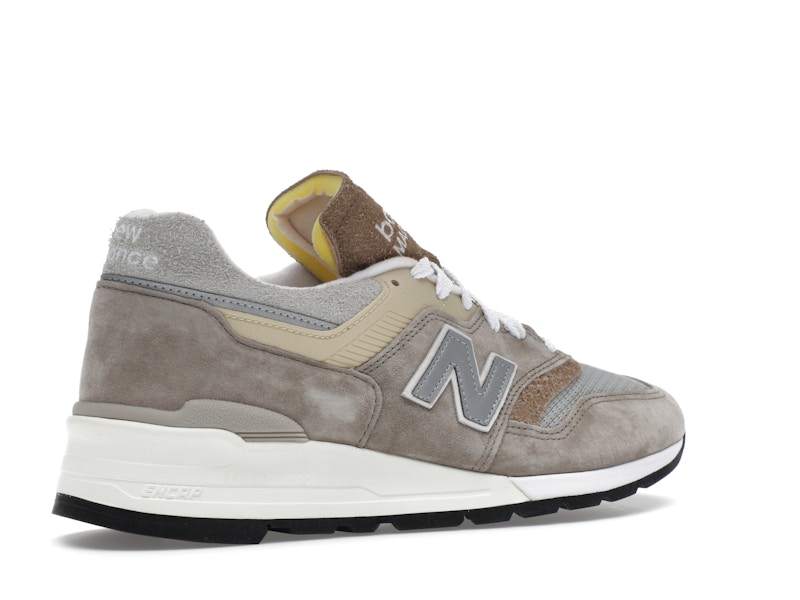 New Balance 997 MiUSA Light Mushroom Mirage Grey