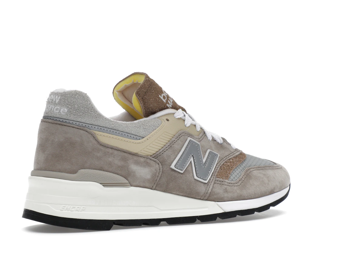 New Balance 997 MiUSA Light Mushroom Mirage Grey