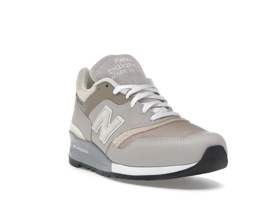 New Balance 997 MiUSA Moonrock Driftwood