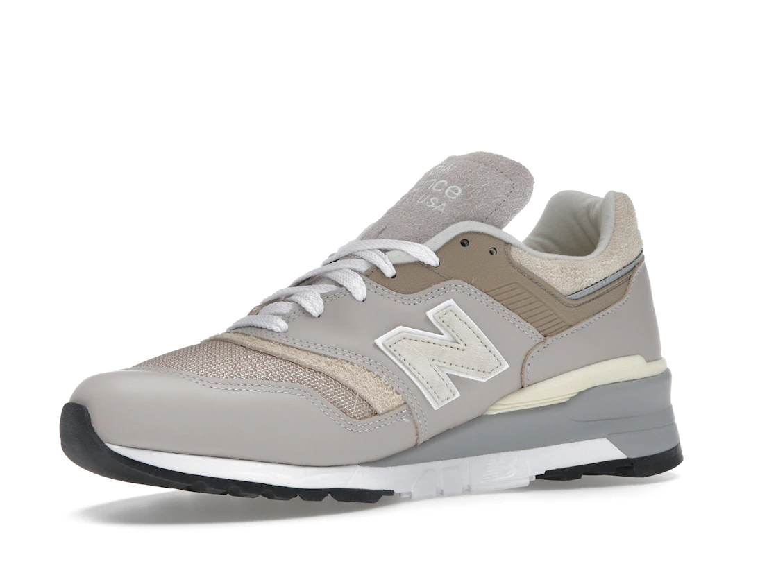 New Balance 997 MiUSA Moonrock Driftwood