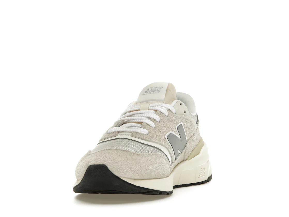 New Balance 997R Cream
