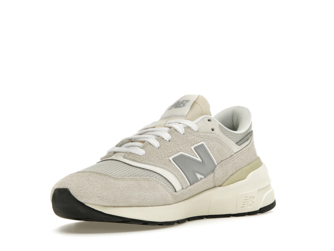 New Balance 997R Cream