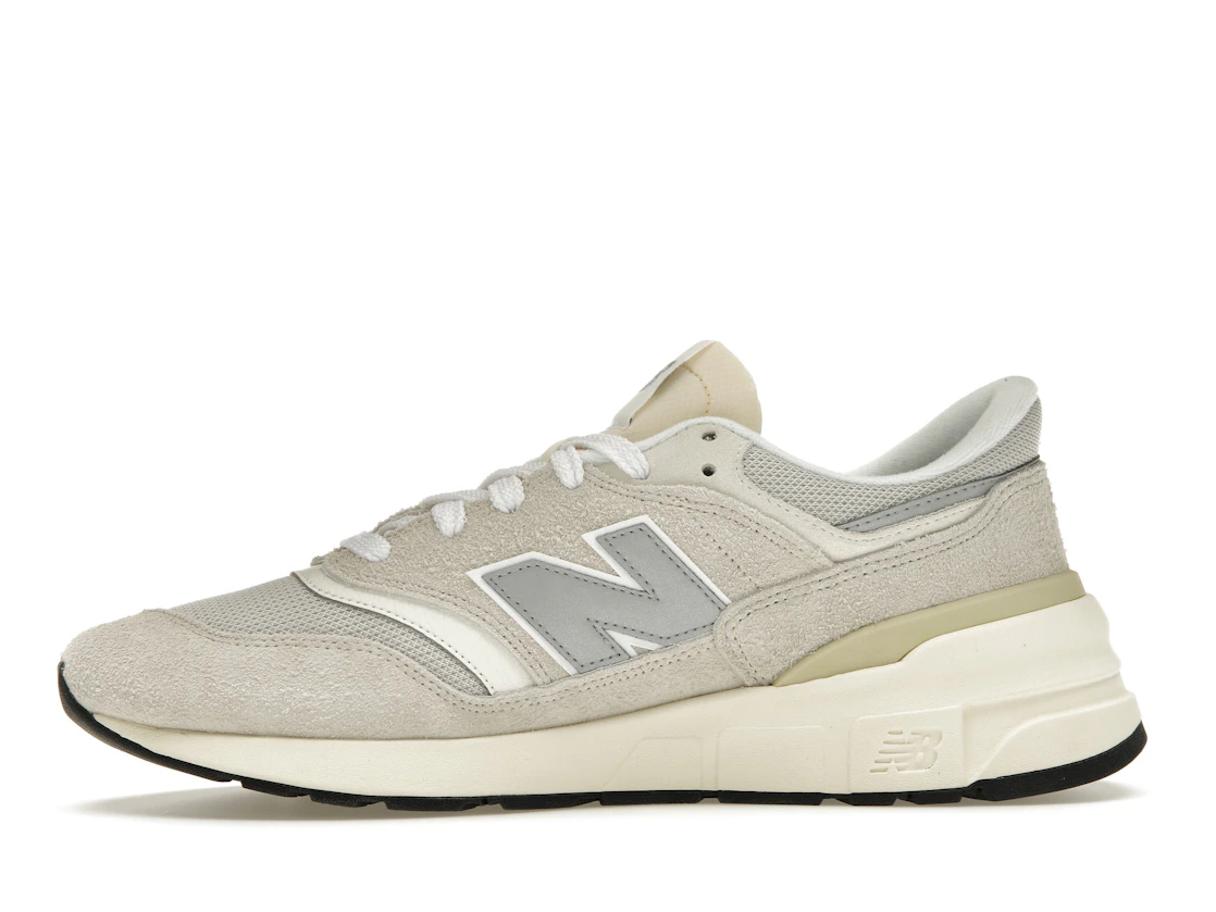 New Balance 997R Cream