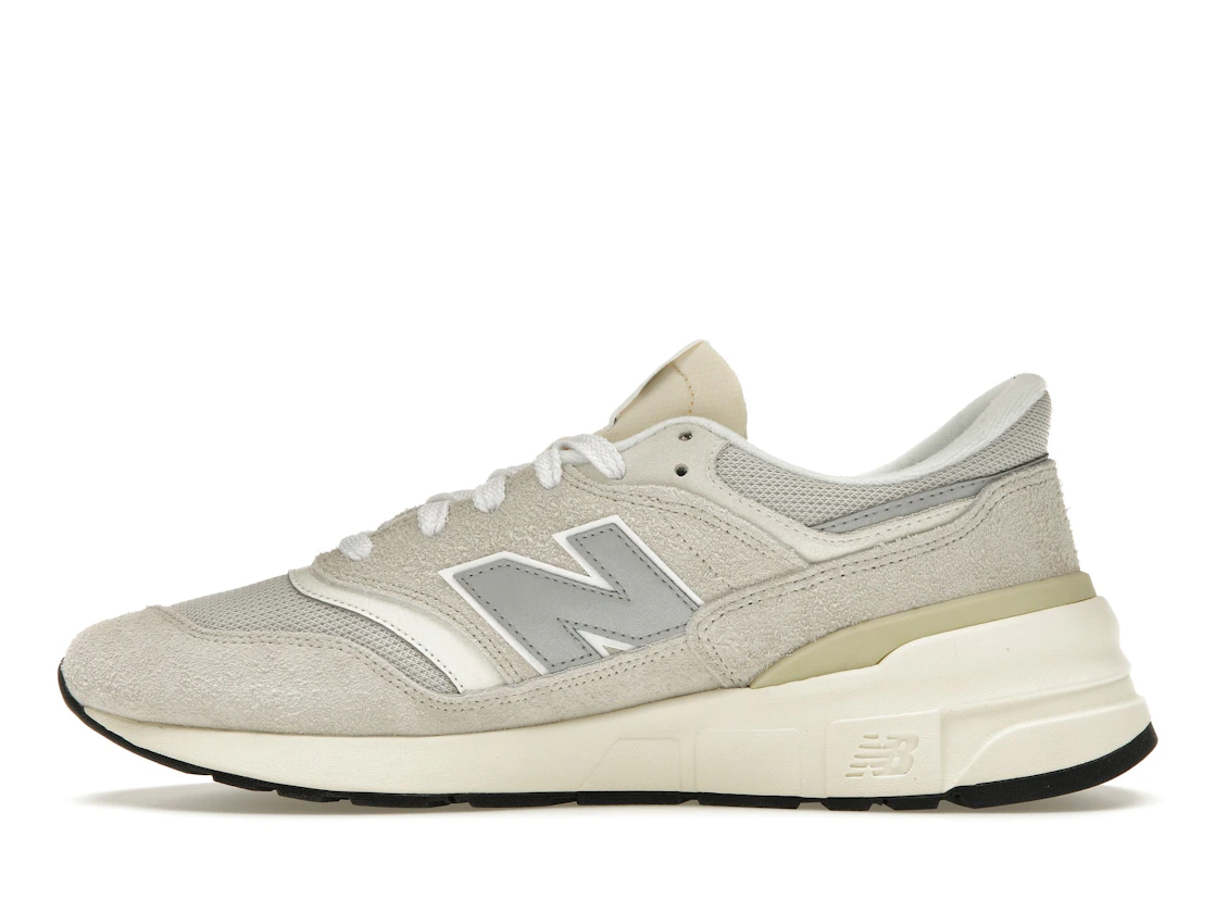 New Balance 997R Cream