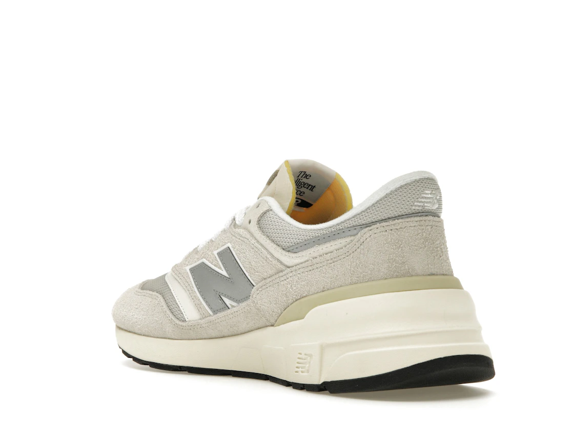 New Balance 997R Cream