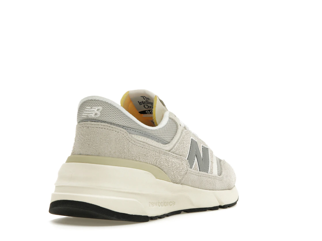 New Balance 997R Cream