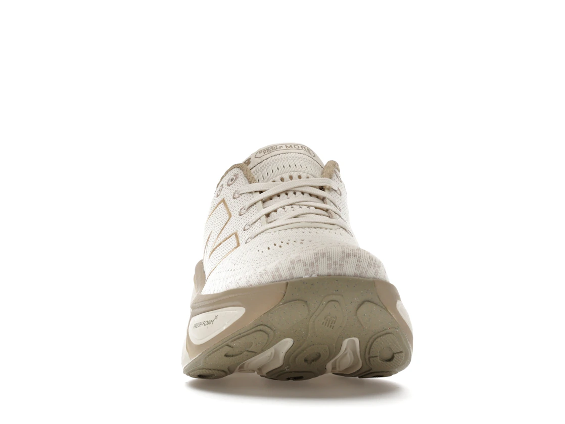 New Balance Fresh Foam X More v5 Linen Stoneware Gold Metallic (Women's)