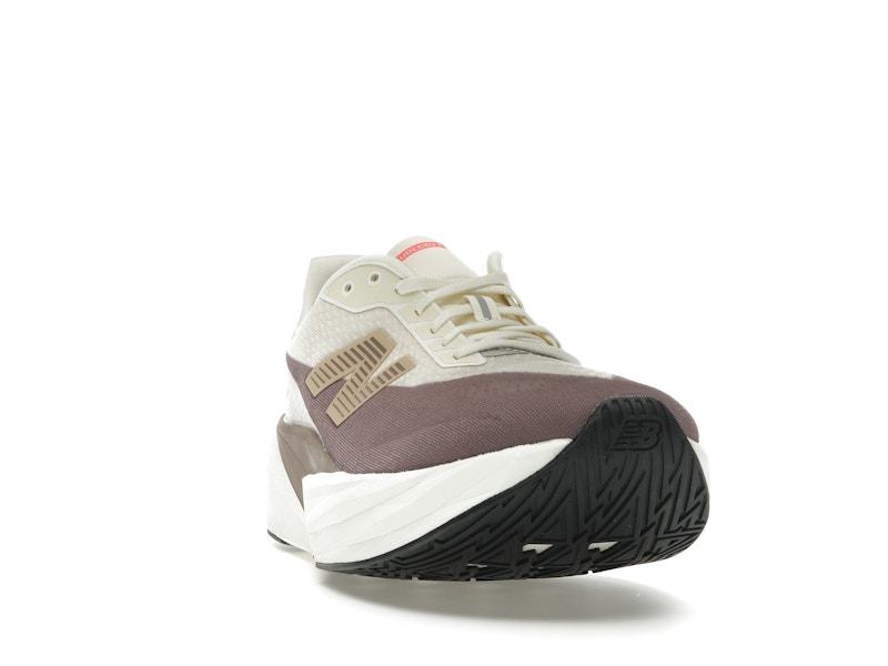 New Balance FuelCell Rebel v5 Angora Earth Shadow