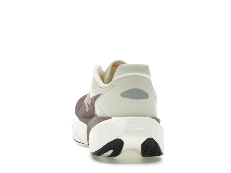 New Balance FuelCell Rebel v5 Angora Earth Shadow