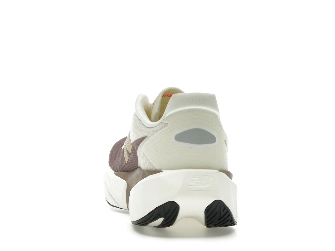 New Balance FuelCell Rebel v5 Angora Earth Shadow