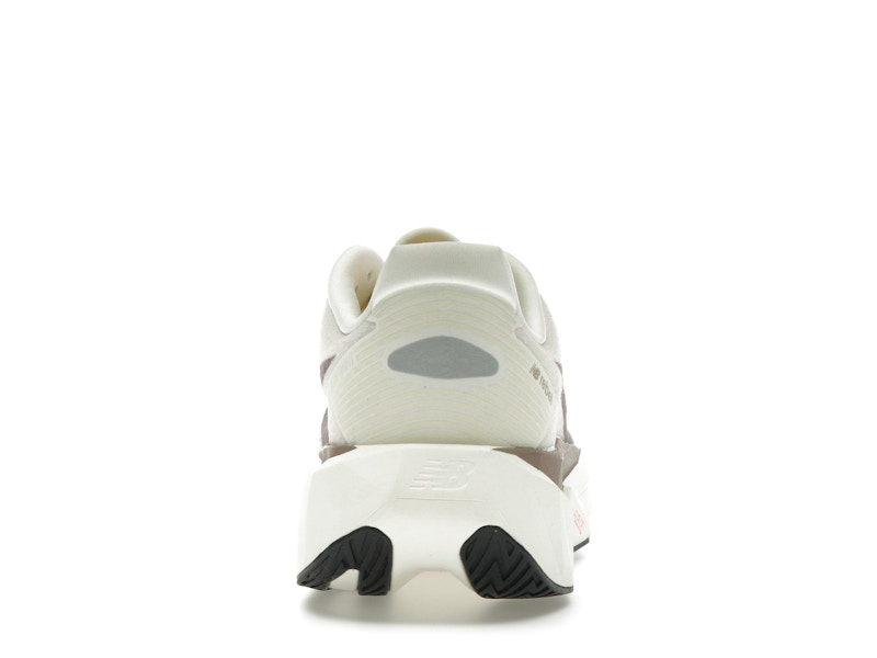 New Balance FuelCell Rebel v5 Angora Earth Shadow