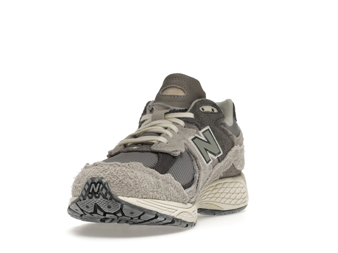 New Balance 2002R Protection Pack Rain Cloud