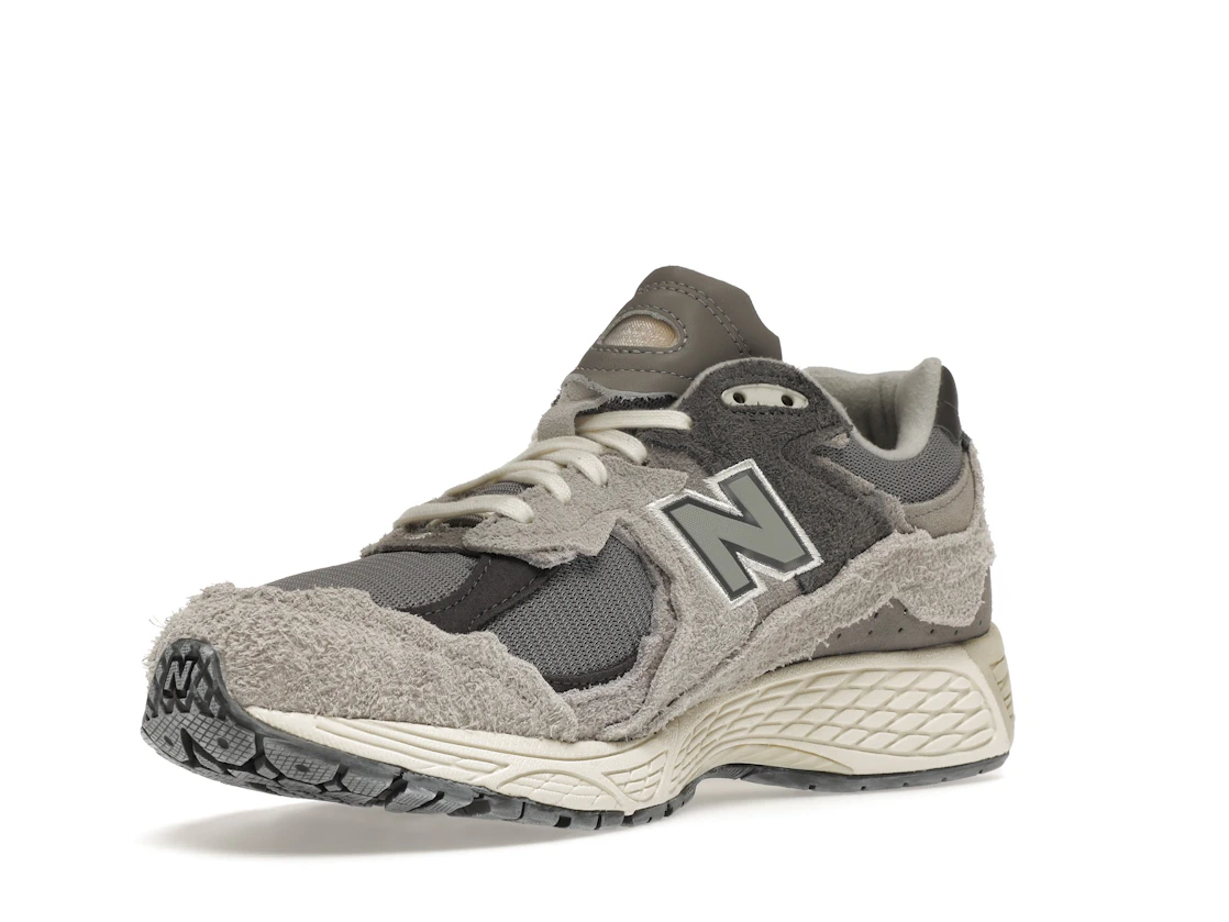 New Balance 2002R Protection Pack Rain Cloud