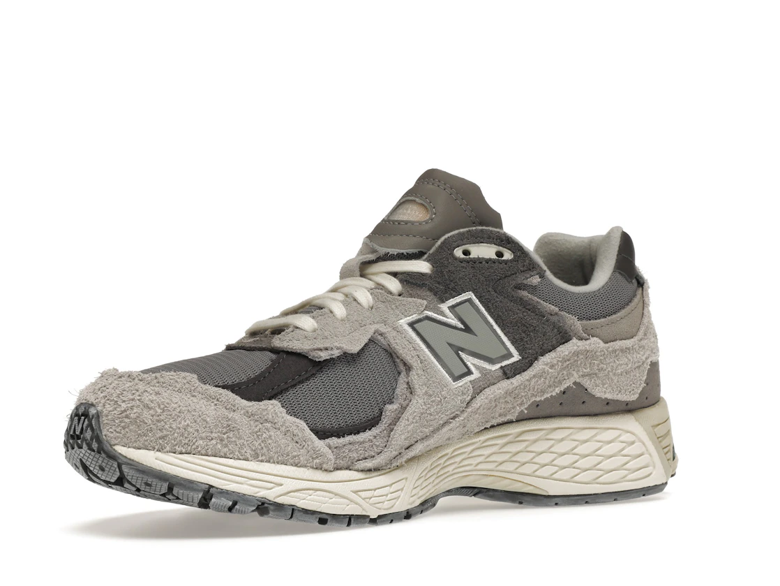 New Balance 2002R Protection Pack Rain Cloud
