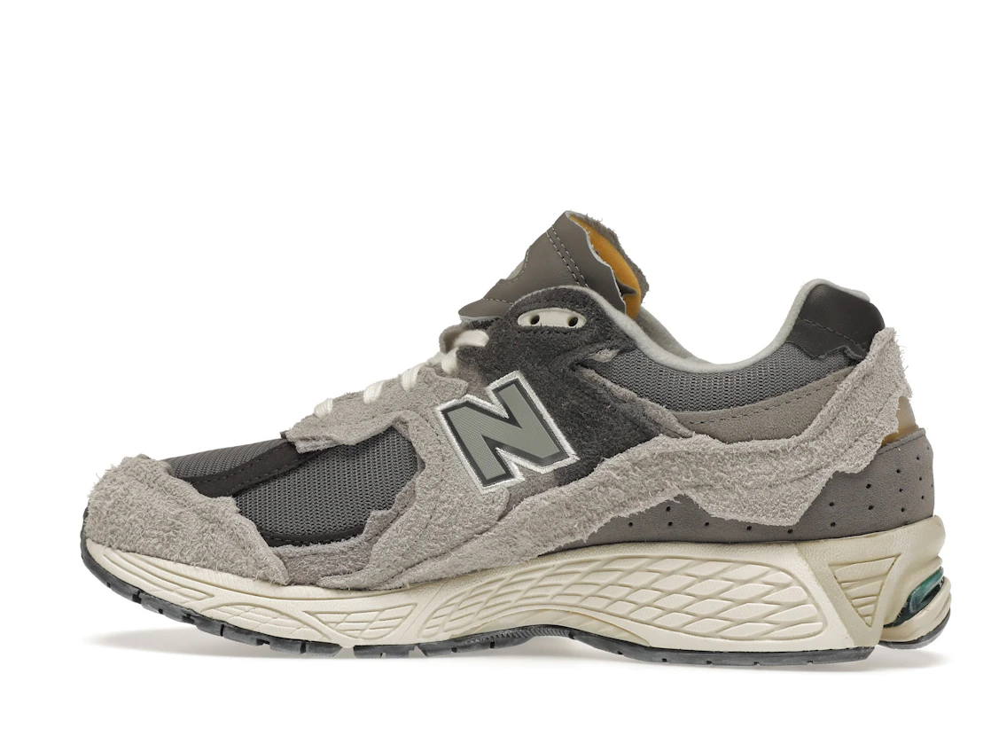 New Balance 2002R Protection Pack Rain Cloud
