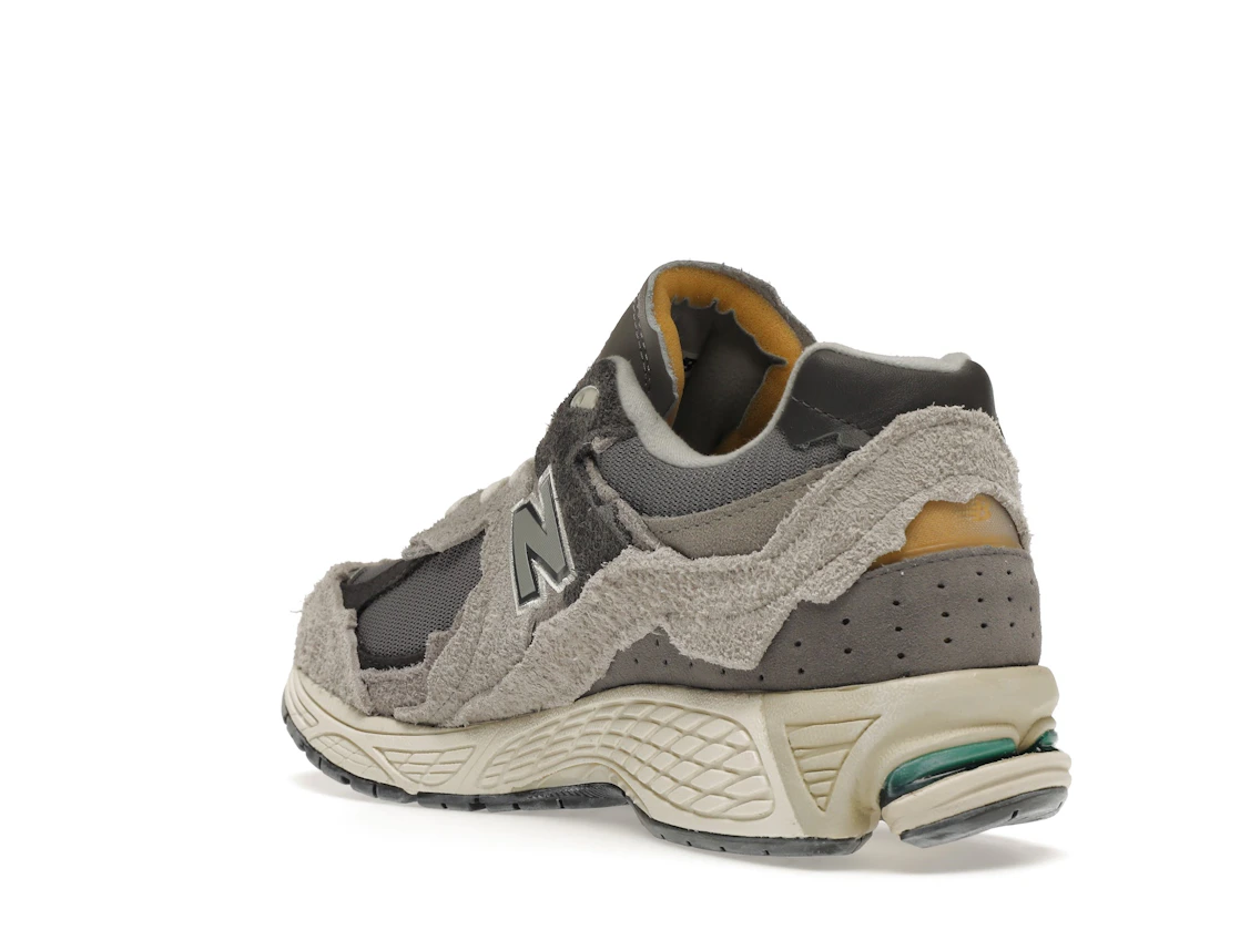 New Balance 2002R Protection Pack Rain Cloud