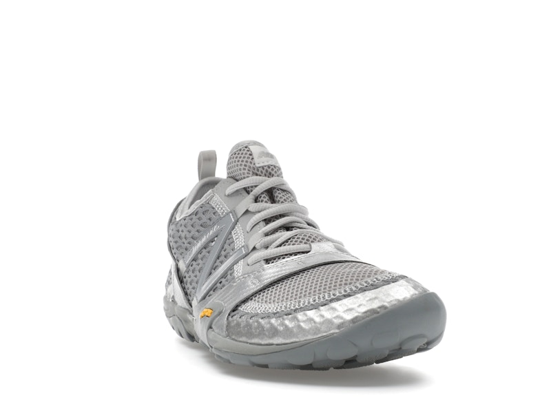 New Balance MT10 Silver Metallic