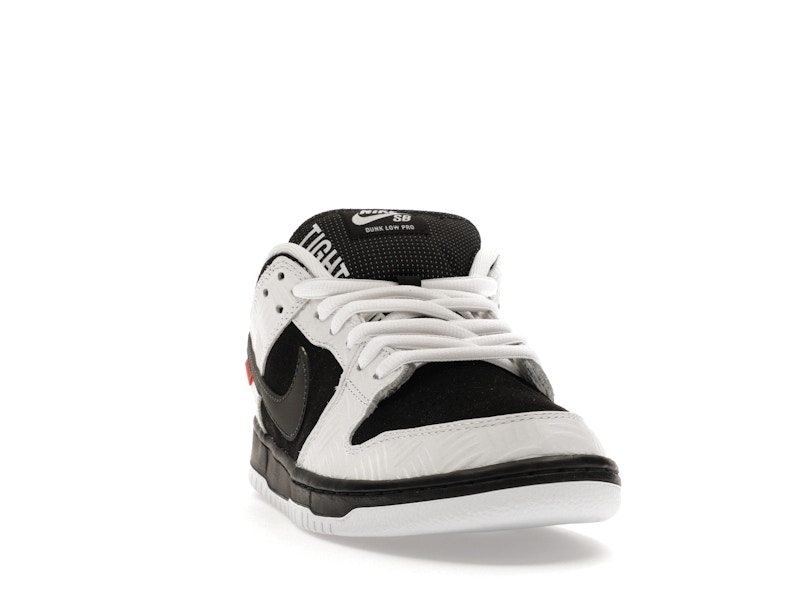 Nike SB Dunk Low TIGHTBOOTH