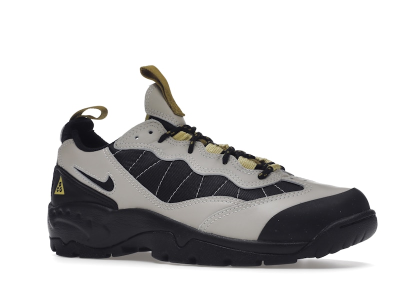 Nike ACG Air Mada Low Light Bone Black Celery