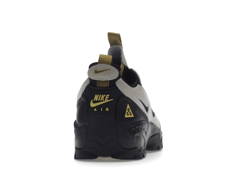 Nike ACG Air Mada Low Light Bone Black Celery