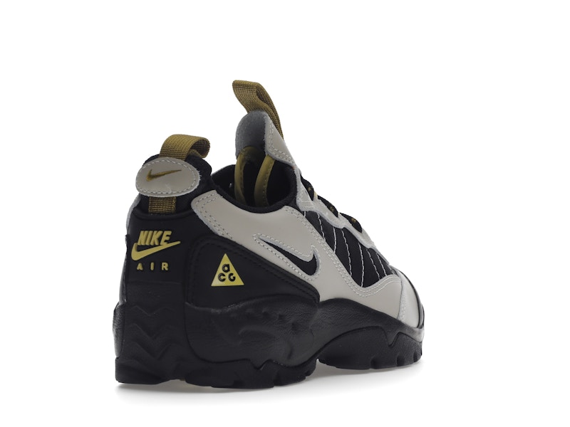Nike ACG Air Mada Low Light Bone Black Celery