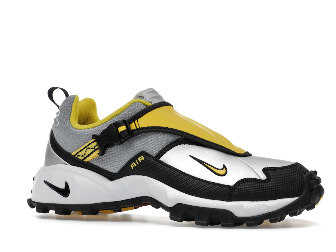 Nike ACG Phassad Yellow Zest Metallic Silver