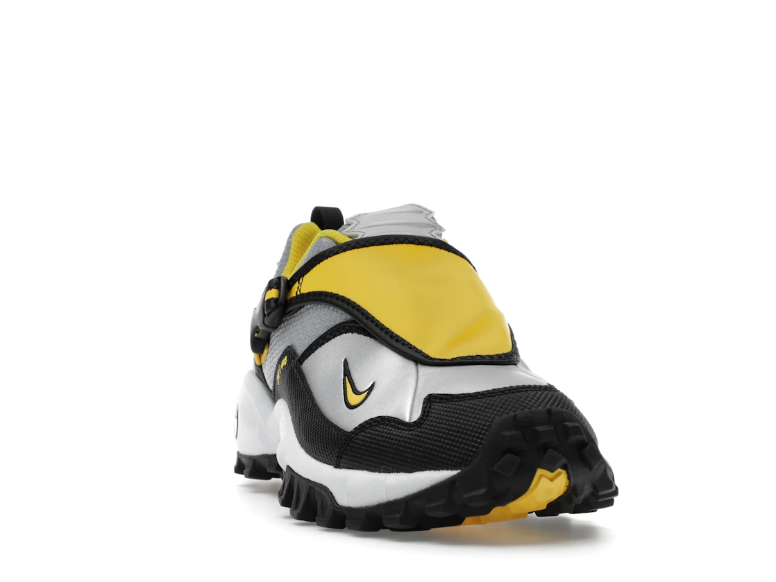 Nike ACG Phassad Yellow Zest Metallic Silver