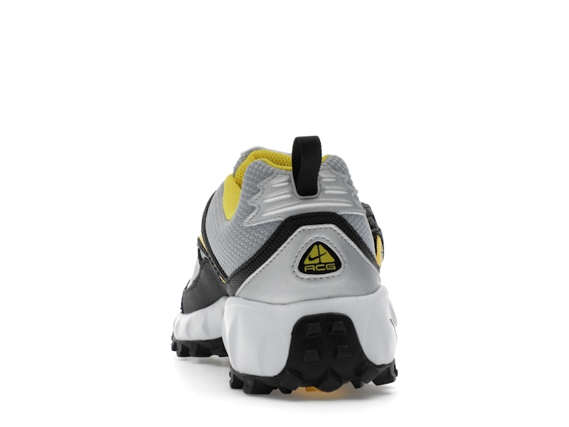 Nike ACG Phassad Yellow Zest Metallic Silver