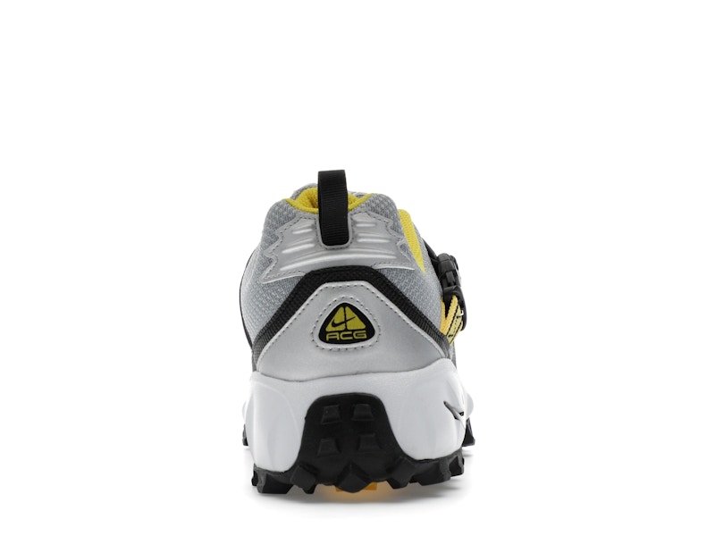 Nike ACG Phassad Yellow Zest Metallic Silver