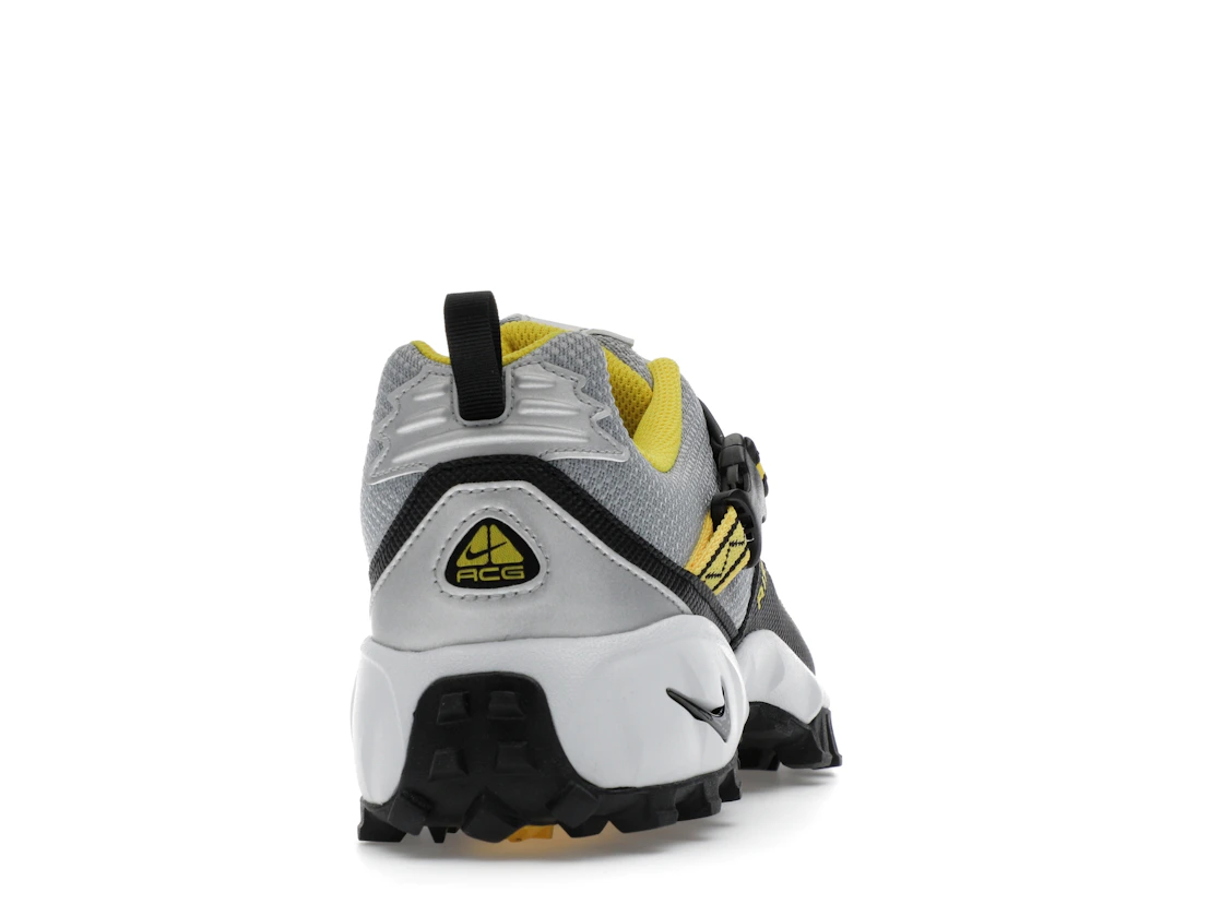 Nike ACG Phassad Yellow Zest Metallic Silver