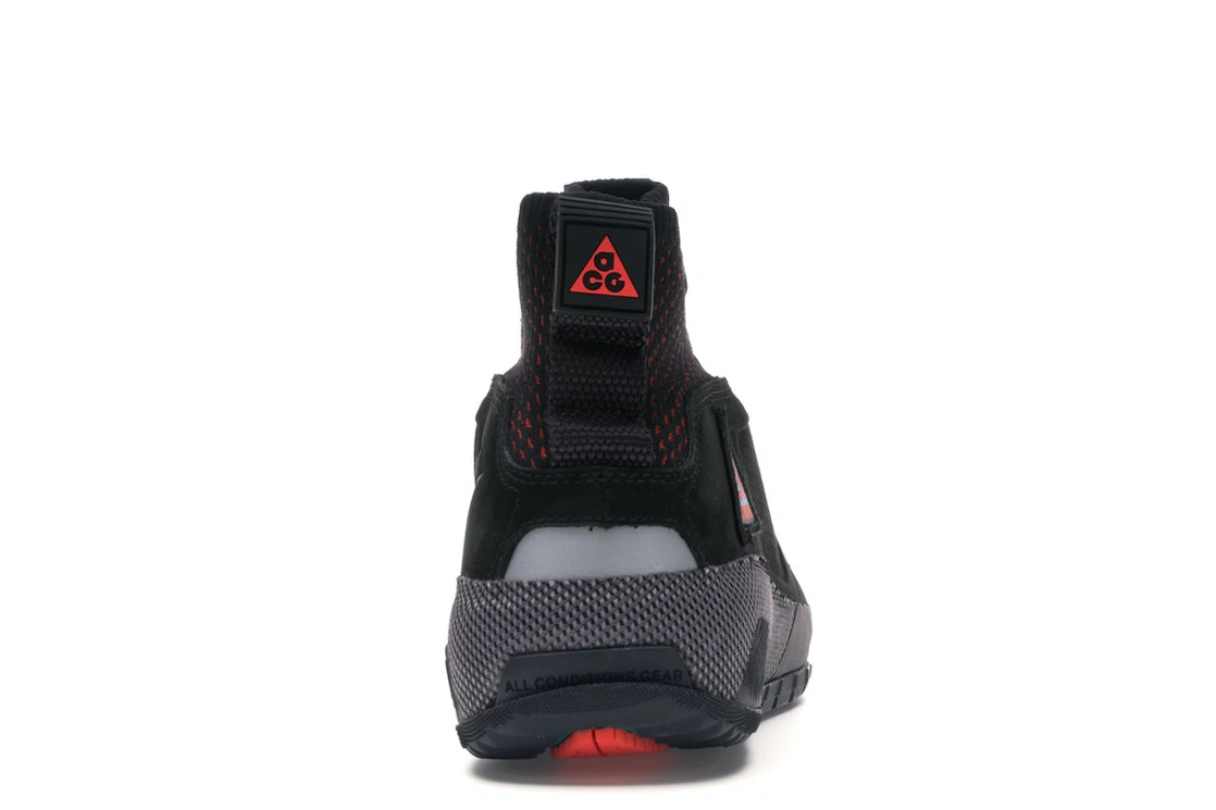 Nike ACG Ruckel Ridge Black Habanero Red